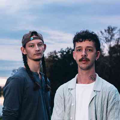 Crowe Boys