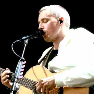 DERMOT KENNEDY