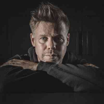 FERRY CORSTEN