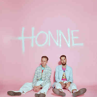 HONNE