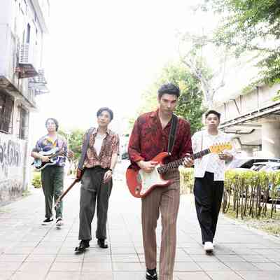 鳳小岳&壓克力柿子 ft. 阿強(88balaz)