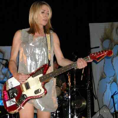 KIM GORDON