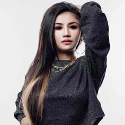 DJ Nikki