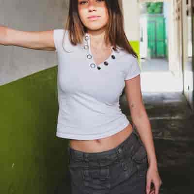 Olive Anguz