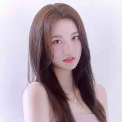K-Beauty Now: Trends, Tips, and What K-Celebrities Are Actually Using - Irene Jeong, Lily Chung, Priscilla Kwon, Serin Kong