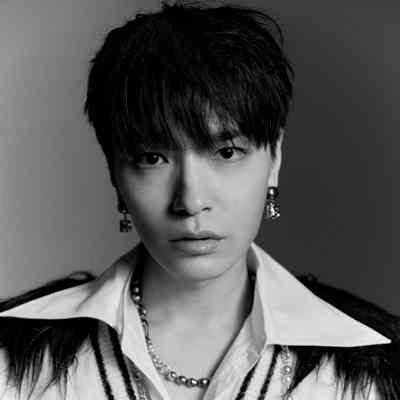 Simon D