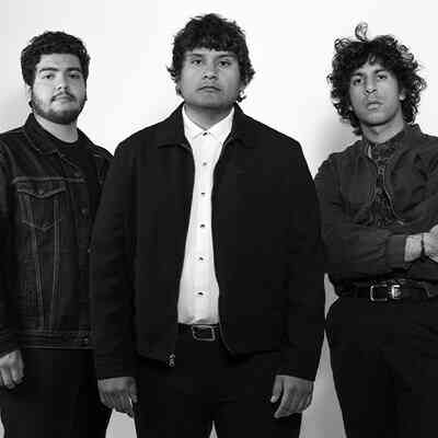 The Red Pears