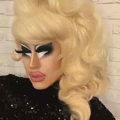 DJ TRIXIE MATTEL